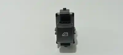 Peça sobressalente para automóvel em segunda mão Botão / Interruptor Elevador Vidro Dianteiro Direito por MITSUBISHI OUTLANDER (GF0) PHEV Kaiteki 4WD Referências OEM IAM 8608A415  2179G10195