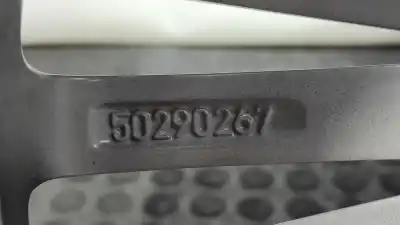 Peça sobressalente para automóvel em segunda mão jante por fiat 500 e new 500 icon hb referências oem iam 52140532 50290267 50290266