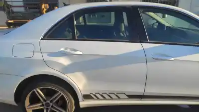 Tweedehands auto-onderdeel DEUR RECHTS ACHTER voor MERCEDES-BENZ CLASE E (W212) LIM.  OEM IAM-referenties A2127300205  