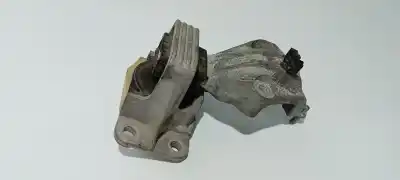 Recambio de automóvil de segunda mano de SOPORTE MOTOR para RENAULT MEGANE III COUPE  referencias OEM IAM 112100020R  