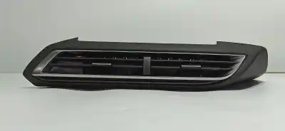Second-hand car spare part air vent for peugeot 3008 active oem iam references 98140755zd 9814075577 9810172180