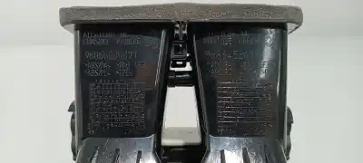 Piesă de schimb auto la mâna a doua grila aer pentru peugeot 5008 allure referințe oem iam 96866080877 98140891zd 9822330880