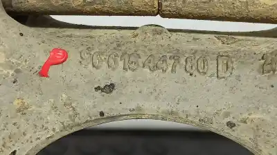 Pièce détachée automobile d'occasion support de bras de suspension avant droit pour peugeot 407 st confort pack références oem iam 365704  9661544780d