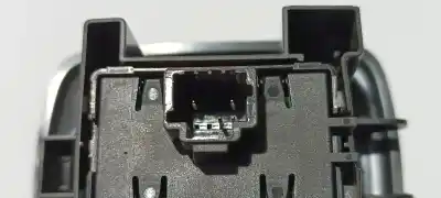 Pezzo di ricambio per auto di seconda mano interruttore alzacristalli anteriore destro per smart forfour electric drive (453.091) riferimenti oem iam a4539058501  254218821r