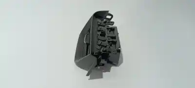 Peça sobressalente para automóvel em segunda mão saída de ar lateral esquerda por renault clio v life referências oem iam 687616111r  687610281r