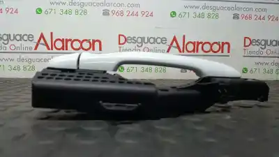 Second-hand car spare part exterior right front door handle for renault clio iv bh desde 09/2012 clio dynamique oem iam references 806068456r 806060204r 806b02596r