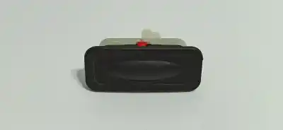 Second-hand car spare part tailgate back door handle for renault clio iv life oem iam references 8200385515