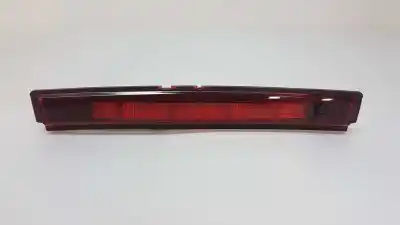 Peça sobressalente para automóvel em segunda mão farolim de travão central por renault clio iv business referências oem iam 265902759r