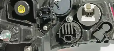 Peça sobressalente para automóvel em segunda mão farolim traseiro direito por toyota corolla (e21) hybrid active referências oem iam 8155002d20  18170f