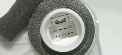 Second-hand car spare part front right door lock for toyota corolla (e21) hybrid active oem iam references 6903002511  