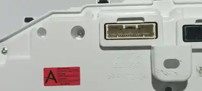 Peça sobressalente para automóvel em segunda mão quadrante por toyota corolla (e21) hybrid active referências oem iam 83800feq81  