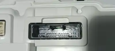 Peça sobressalente para automóvel em segunda mão quadrante por toyota corolla (e21) hybrid active referências oem iam 83800feq81  