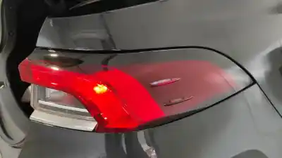 Second-hand car spare part right tailgate light for toyota corolla (e21) hybrid active oem iam references 8155002d11 8158102c31 8155002d1100