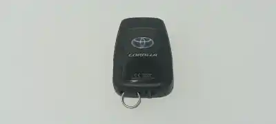 Peça sobressalente para automóvel em segunda mão chave de roda por toyota corolla (e21) hybrid active referências oem iam 8990h02050  