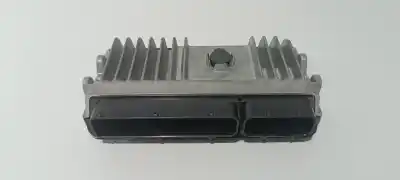 Peça sobressalente para automóvel em segunda mão centralina de motor uce por toyota corolla (e21) hybrid active referências oem iam 896610zt40