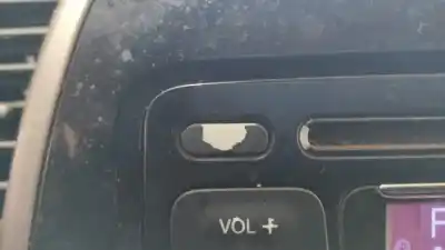 İkinci el araba yedek parçası ses sistemi / radyo cd için renault captur adventure oem iam referansları 281155590r  