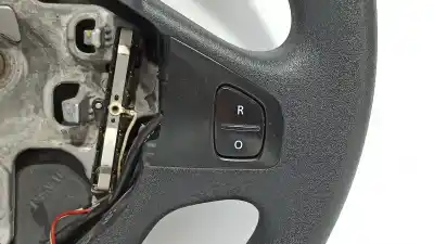 Second-hand car spare part steering wheel for renault captur limited oem iam references 484007342r 6218822 6224690