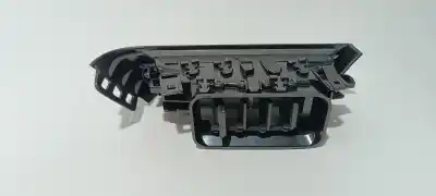 Автозапчастина б/у аератор для renault clio v life посилання на oem iam 687607054r  687604772r