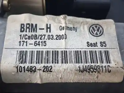 Автозапчастина б/у двиг скла задне ліво для seat leon (1m1) stella посилання на oem iam 1j4959811c  1j4959811c018 Автозапчастина б/у двиг скла задне ліво для seat leon (1m1) stella посилання на oem iam 1j4959811c  1j4959811c018