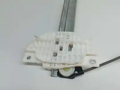 Second-hand car spare part driver left window regulator for kia stonic (ybcuv) tech oem iam references 82450h8010  82450-h8010