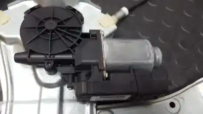 Автозапчастина б/у регулятор переднього правого скла для renault clio iii authentique посилання на oem iam 8200843597  