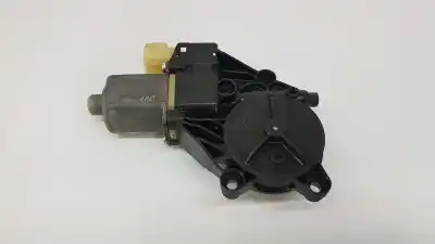 Peça sobressalente para automóvel em segunda mão MOTOR ELEVADOR VIDRO DIANTEIRO DIREITO por FORD FIESTA (CB1)  Referências OEM IAM 1543207 8A61-14553-AB / 8A6114553AB 0130822407 / 8A6114553A