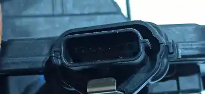 Peça sobressalente para automóvel em segunda mão fechadura da porta dianteira direita por renault captur intens referências oem iam 805022764r  40627224