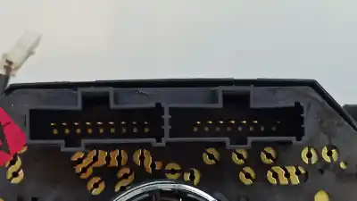 Second-hand car spare part multifunction switch for ford ka (ccu) titanium oem iam references 1790290 cs5113335ba38c5 07354736600 / 1790293 / cs51-13335-ba38c5