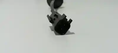 Автозапчастина б/у датчик абс для mitsubishi outlander (gf0) phev kaiteki 4wd посилання на oem iam 4670a572  52312599a