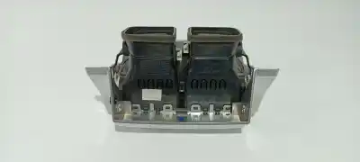 Автозапчастина б/у аератор для land rover range rover (lm) v8 td vogue посилання на oem iam lr032872 jbd500220puy / 7h42014a22ad8mvm lr016434 / 7h42014a22ac8mvm