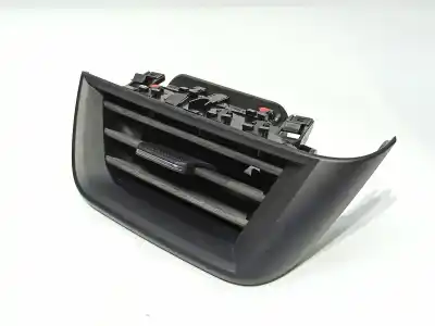 Автозапчастина б/у аератор для renault clio v experience посилання на oem iam 687604772r  687607054r