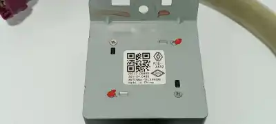 Автозапчастина б/у антена для renault captur ii edition one посилання на oem iam 282120588r  2011240486