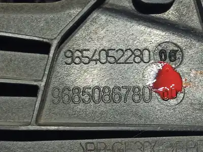 Автозапчастина б/у зовнішній пливний колпак для citroen c4 picasso millenium посилання на oem iam 1517g2 1517e4 9685086780 / 9654052280