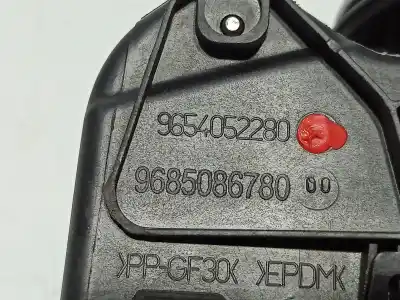 Автозапчастина б/у зовнішній пливний колпак для citroen c4 picasso cool посилання на oem iam 9654052280 1517e3 / 1517e4 9685086780