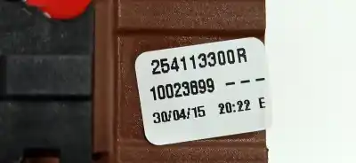 Second-hand car spare part left front power window switch for renault captur zen oem iam references 254113300r  10023899