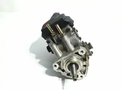 Pezzo di ricambio per auto di seconda mano pompa diniezione per renault clio ii fase i (b/cbo) 1.9 diesel riferimenti oem iam 7700115073 r8640a111b 8200748341