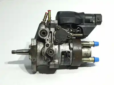 Pezzo di ricambio per auto di seconda mano pompa diniezione per renault clio ii fase i (b/cbo) 1.9 diesel riferimenti oem iam 7700115073 r8640a111b 8200748341