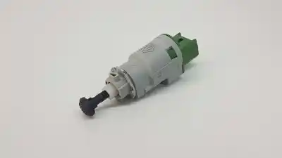 Second-hand car spare part Switch for RENAULT CLIO IV Business OEM IAM references 8200276360  