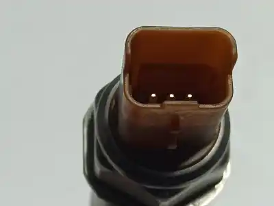 Автозапчасти б/у рампа инжектора за citroen c4 picasso feel ссылки oem iam 9804776780  