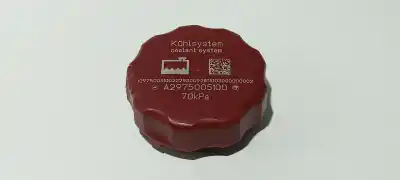 Second-hand car spare part fuel cap for mercedes-benz eqs 450+ oem iam references a2975005100