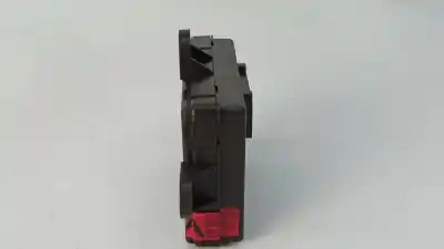 Second-hand car spare part central locking pump for volvo v40 momentum oem iam references 31343872  