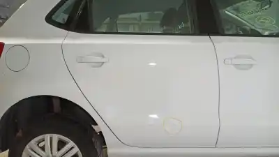 Recambio de automóvil de segunda mano de puerta trasera derecha para volkswagen polo (6c1) a-polo referencias oem iam 6r4833056j blanco 0q / c9a 