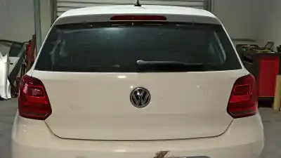 Recambio de automóvil de segunda mano de PORTON TRASERO para VOLKSWAGEN POLO (6C1)  referencias OEM IAM 6R6827025D BLANCO 0Q / C9A 