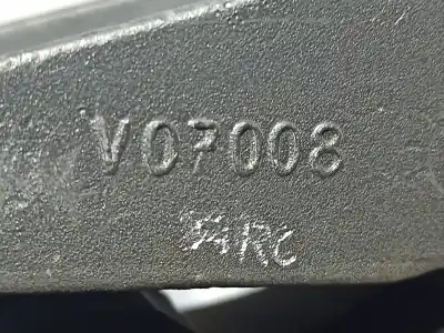 Second-hand car spare part engine support for bmw serie 1 lim. (f40) 116d oem iam references 22118835564 v07008 1706ac43400