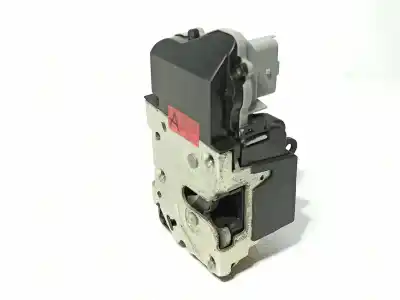 Recambio de automóvil de segunda mano de cerradura puerta delantera izquierda para citroen xsara picasso 1.6 hdi 90 lx plus referencias oem iam 9135h5  