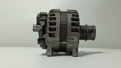 Pezzo di ricambio per auto di seconda mano alternatore per audi a3 (8vk) basic riferimenti oem iam 04c903023t 04c903023tx 04e903015p / 04e903015px
