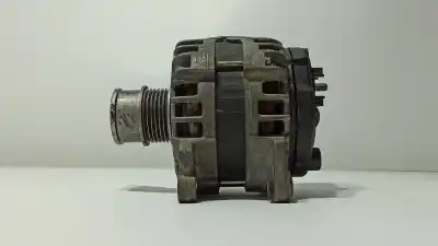 Pezzo di ricambio per auto di seconda mano alternatore per audi a3 (8vk) basic riferimenti oem iam 04c903023t 04c903023tx 04e903015p / 04e903015px
