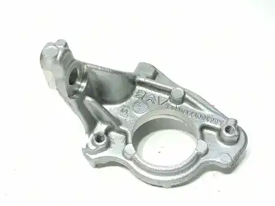 Автозапчастина б/у середній для citroen c4 picasso feel посилання на oem iam 9801017180  