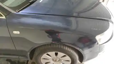 Peça sobressalente para automóvel em segunda mão guarda-lamas dianteiro direito por audi a6 berlina (4f2) 2.4 177 cv / 130 kw referências oem iam 4f0821104a