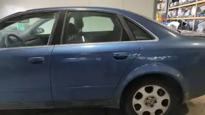 Peça sobressalente para automóvel em segunda mão  por AUDI A4 BERLINA (8E)  Referências OEM IAM 8E0833051 AZUL 2Y / Z5C 